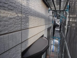 玄関面中段施工前